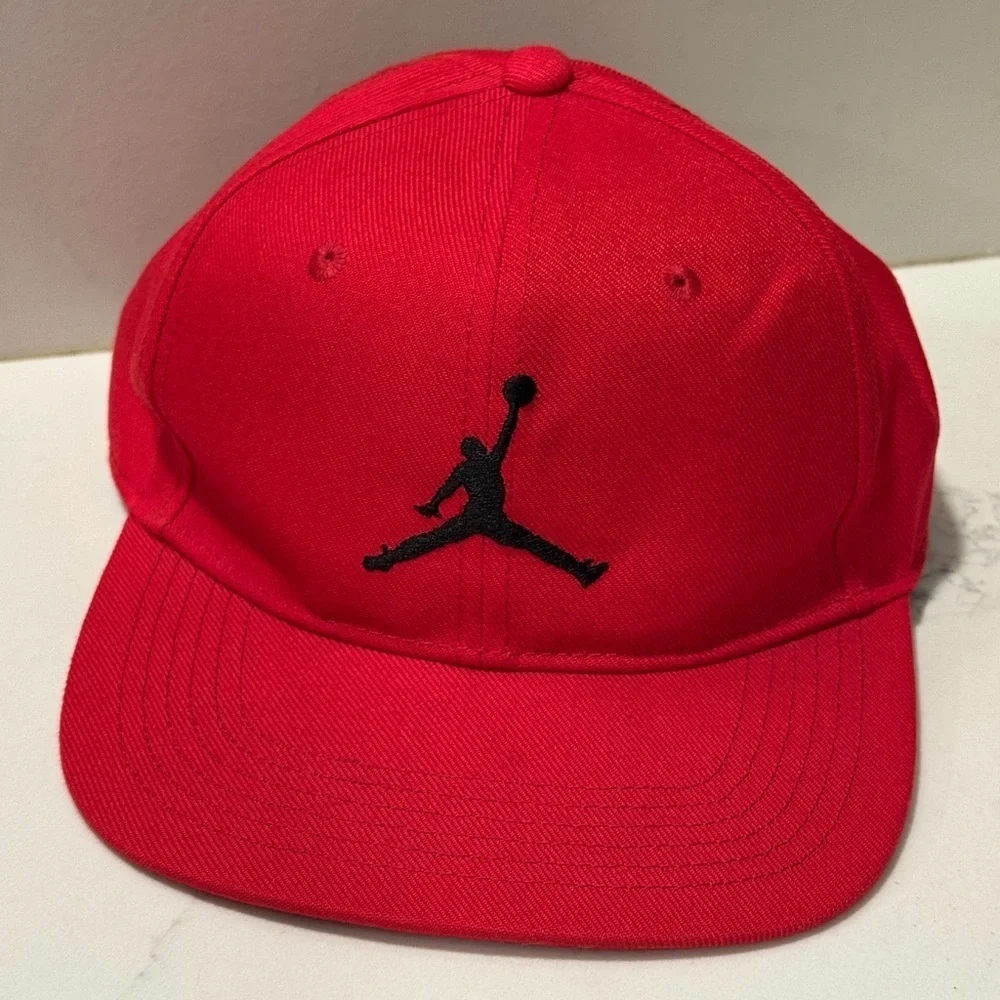 Jordan Youth Red and Black Jump Hat